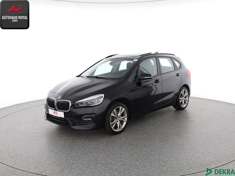 Schwarz Gebraucht 2018 BMW 220 Active Tourer Sport Line Van / Kleinbus | 20.480 € (Fairer Preis) - Bild 1/4