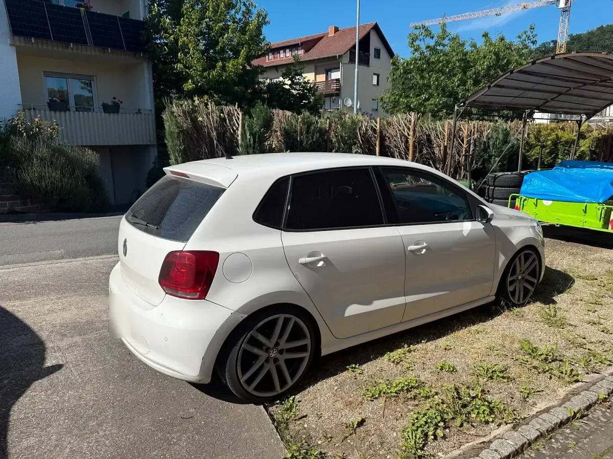 Usata VW Polo 105 CV (77 kW) 2011 Bianco Utilitaria