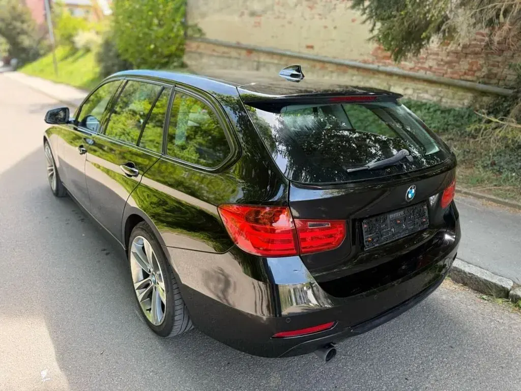 Gebraucht BMW 320 184 PS (135 kW) 2013 Schwarz Kombi