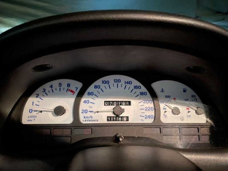 Gebraucht Opel Astra 135 PS (99 kW) 1996 Blau Kleinwagen