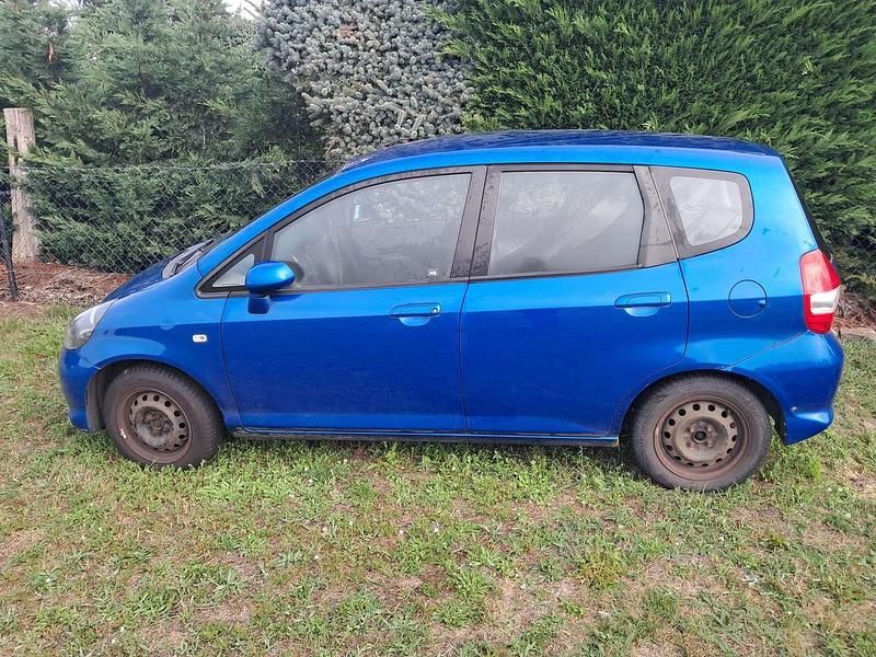 Blau Gebraucht 2006 Honda Jazz Kleinwagen | 700 € (Guter Preis) - Bild 1/4