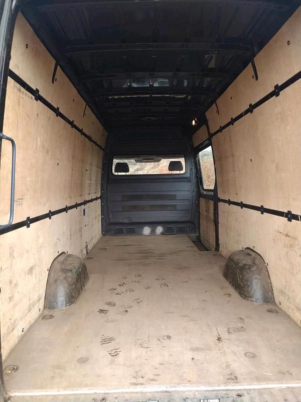 Używany VW Crafter 109 KM (80 kW) 2014 Brązowy Van