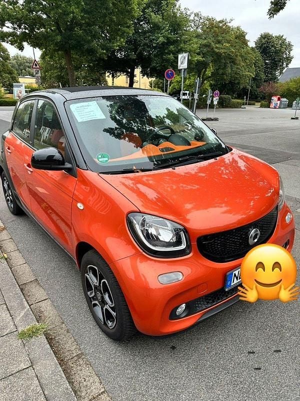 Orange Gebraucht 2015 Smart ForFour Passion Kleinwagen | 6.500 € (Guter Preis) - Bild 1/4