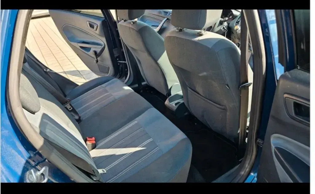 Gebraucht Ford Fiesta Ambiente 82 PS (60 kW) 2009 Blau Limousine