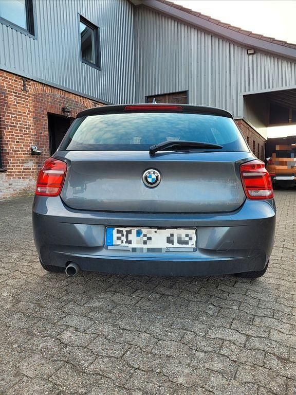 Second-hand BMW 116 Efficient Dynamics 116 CP (85 kW) 2013 Argintiu Hatchback