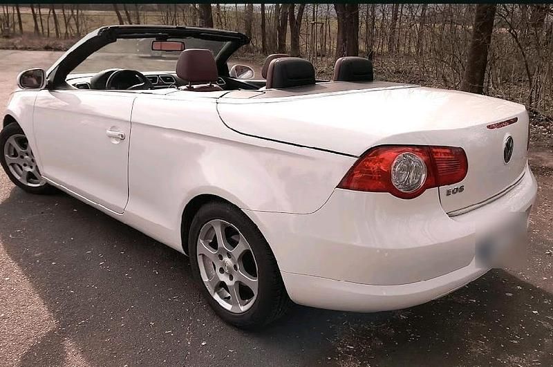 Gebraucht VW Eos 116 PS (85 kW) 2008 Weiß Cabrio