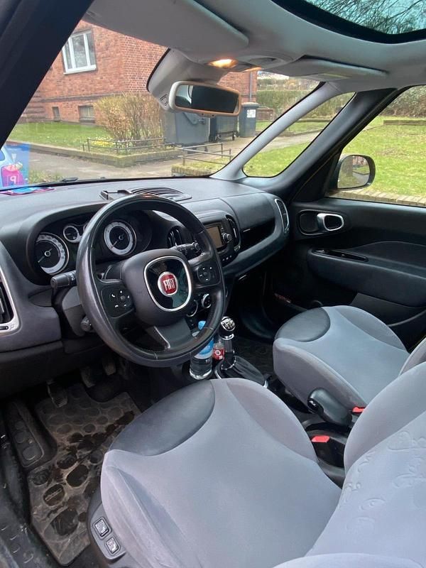 Gebraucht Fiat 500L 104 PS (76 kW) 2013 Gelb Van / Kleinbus