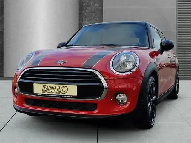 Gebraucht Mini Cooper 136 PS (100 kW) 2018 Chili red Kleinwagen