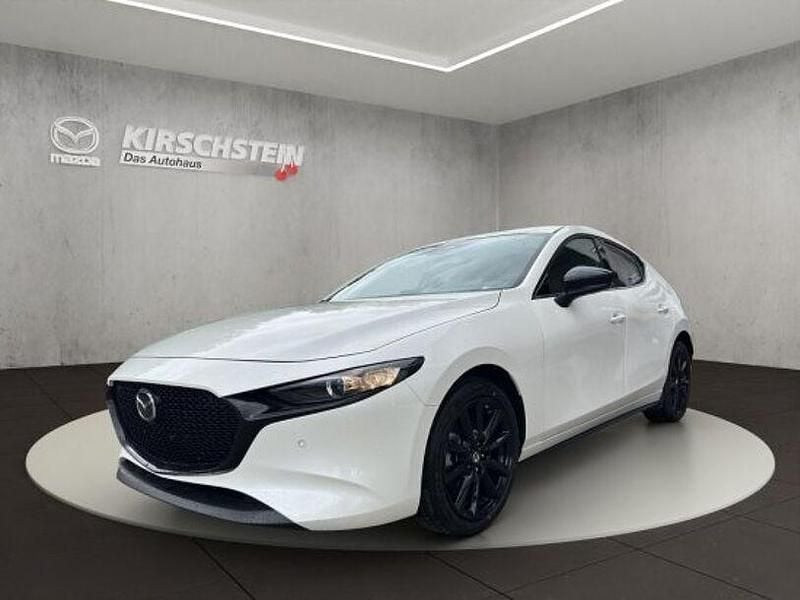 Neu Mazda 3 Nagisa 140 PS (102 kW) 2025 Snowflake white pearl Limousine