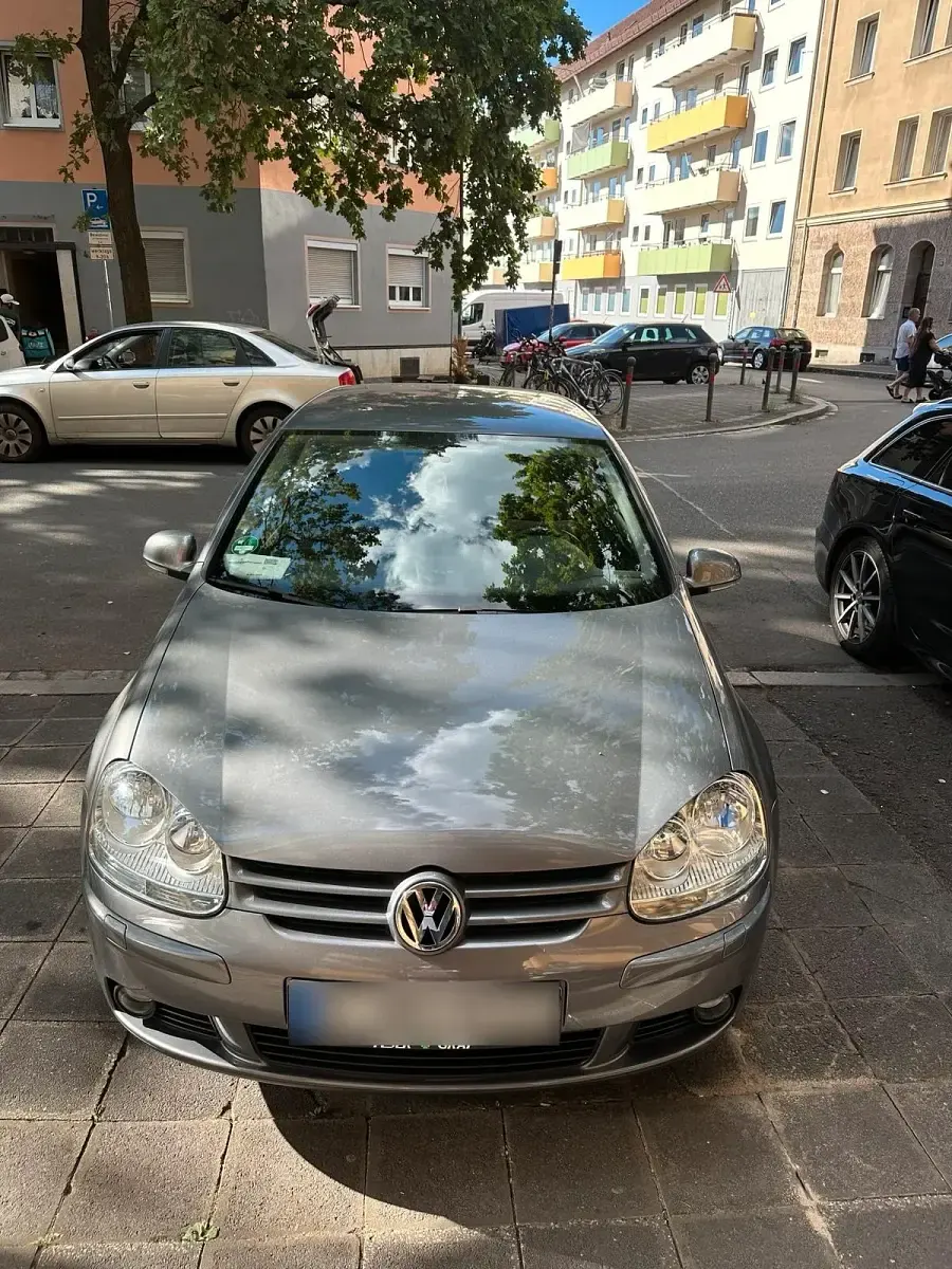 Gebraucht VW Golf V 104 PS (76 kW) 2007 Grau Kleinwagen