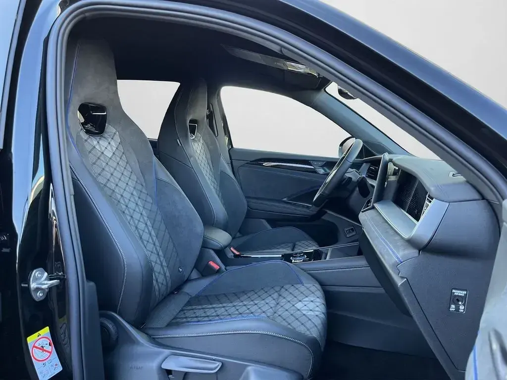 Gebraucht VW Tayron R-line 150 PS (110 kW) 2026 Schwarz SUV