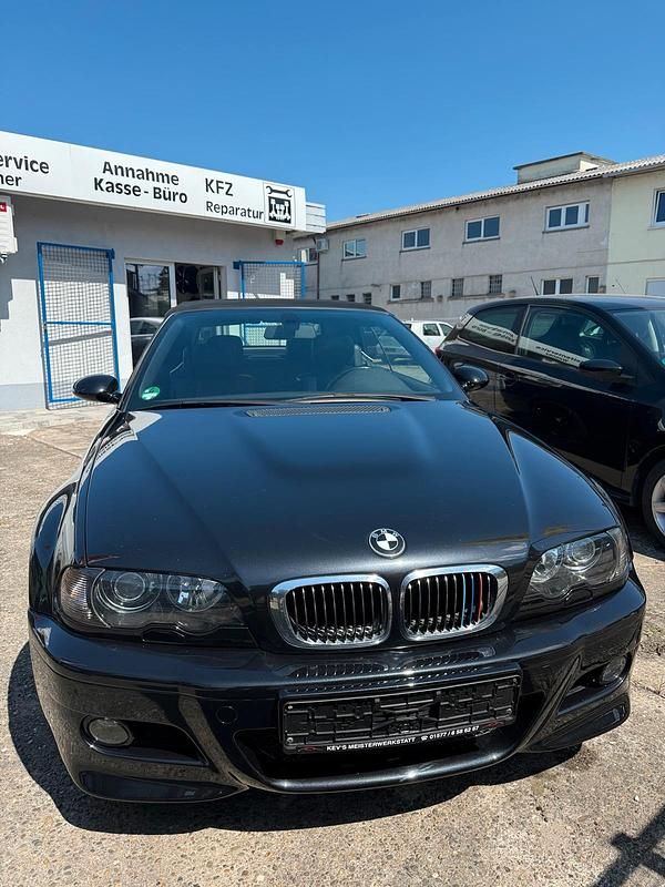 Gebraucht BMW 330 Cabriolet 231 PS (169 kW) 2002 Schwarz Cabrio