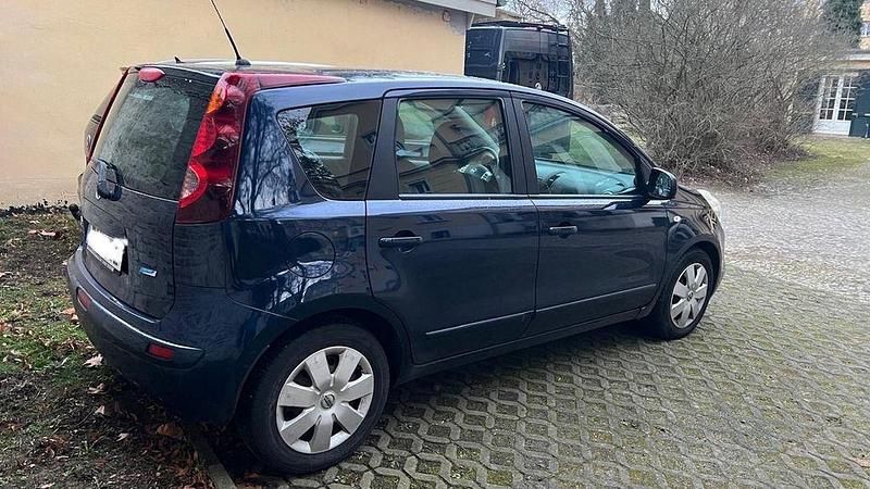 Gebraucht Nissan Note Acenta 120 PS (88 kW) 2009 Blau Van / Kleinbus