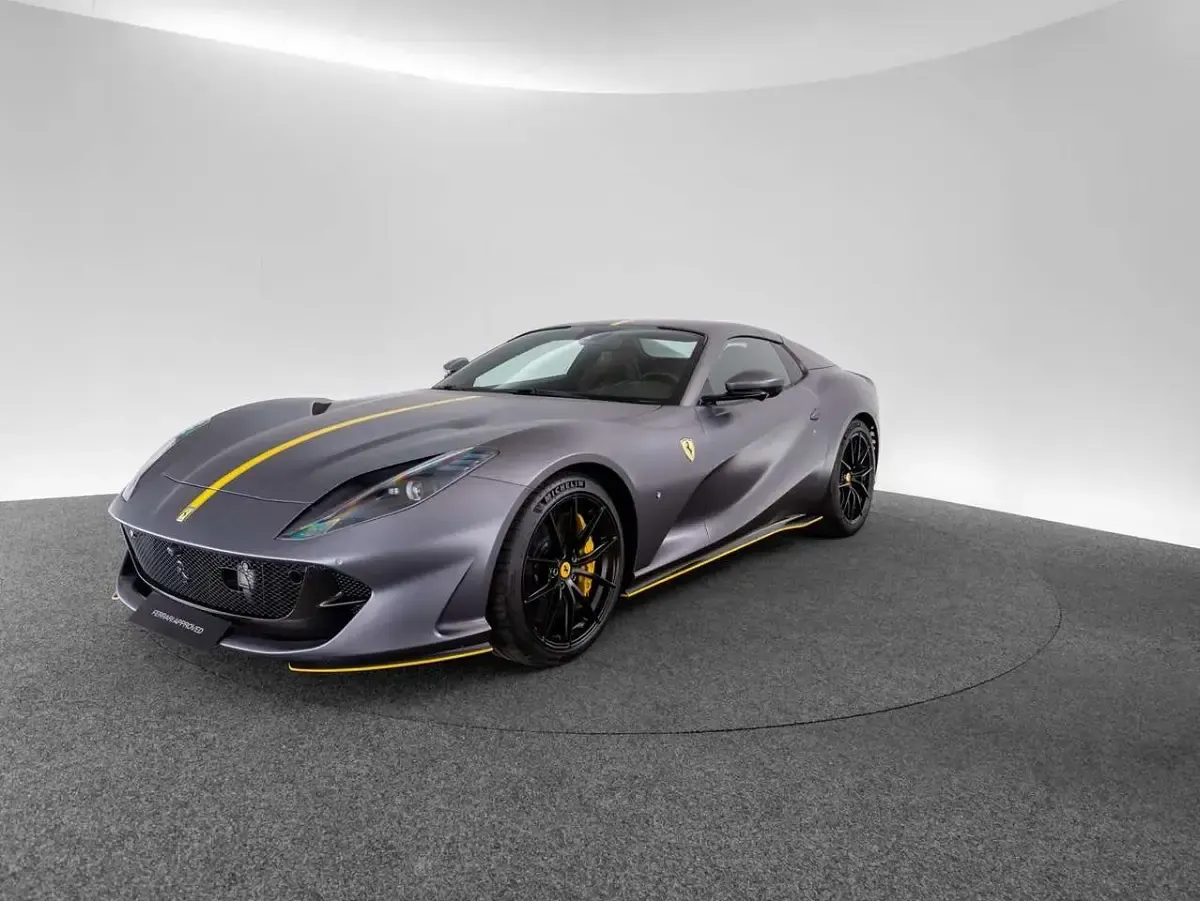 Gebraucht Ferrari 812 799 PS (587 kW) 2020 Grigio gts Cabrio