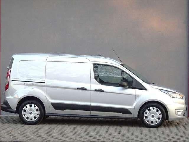 Gebraucht Ford Transit Trend 120 PS (88 kW) 2021 Silber Van / Kleinbus
