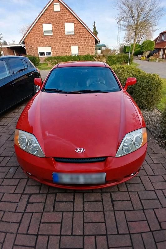 Gebraucht Hyundai Coupé 140 PS (102 kW) 2001 Rot Coupé