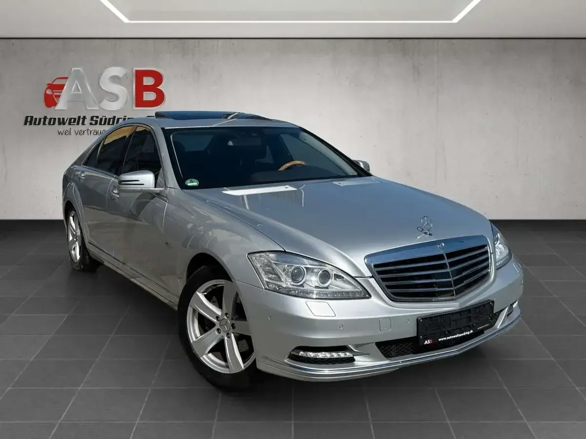 Gebraucht Mercedes S400 279 PS (205 kW) 2009 Iridiumsilber  metalliclack Limousine