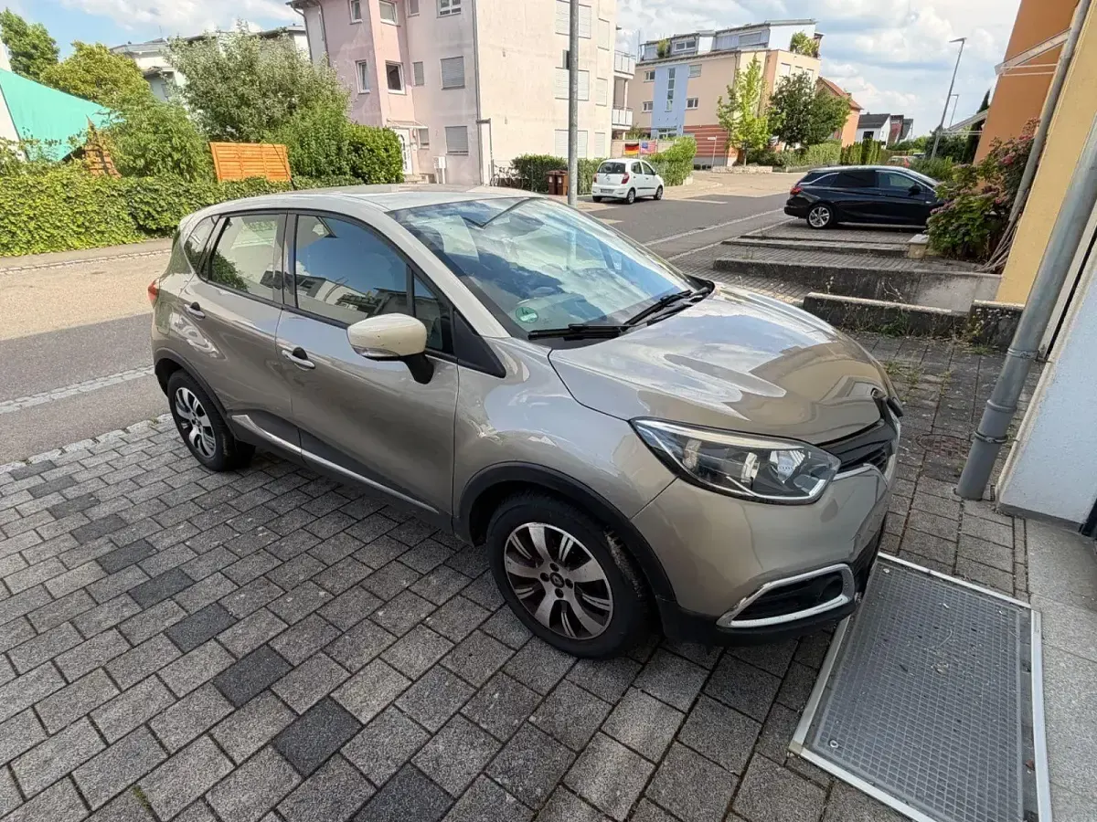 Gebraucht Renault Captur 120 PS (88 kW) 2014 Weiß SUV