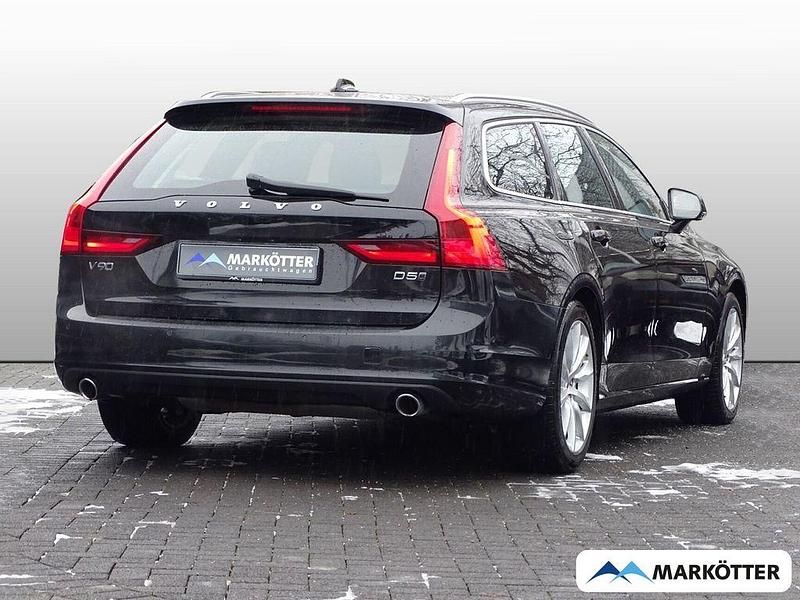 Gebraucht Volvo V90 Momentum 235 PS (172 kW) 2016 Schwarz Kombi