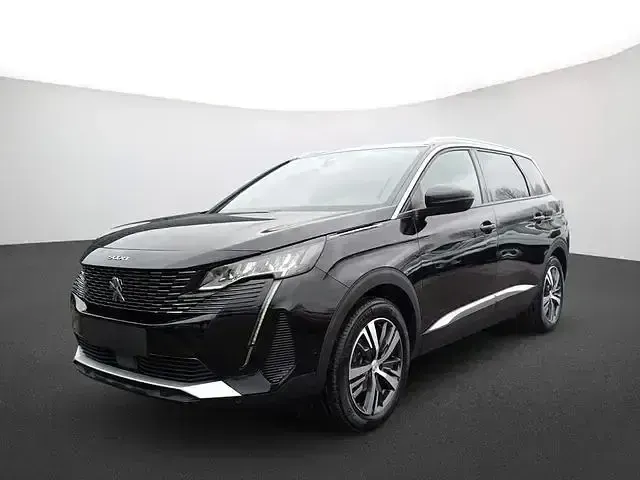 Gebraucht Peugeot 5008 Allure 136 PS (100 kW) 2024 Lackierung schwarz perla nera/metallic klarlack SUV