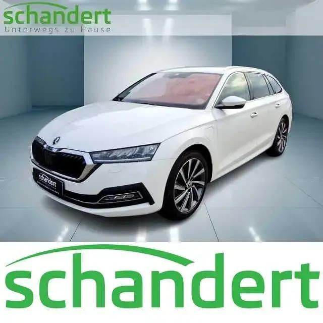 Velvetrot premium Gebraucht 2021 Skoda Octavia RS Limousine | 25.880 € (Fairer Preis) - Bild 1/3