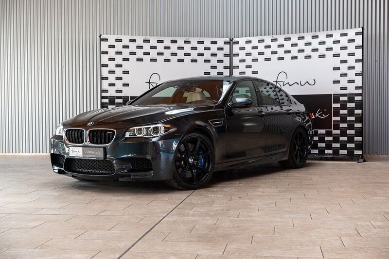 Grau Gebraucht 2015 BMW M5 Performance Limousine | 44.800 € (Fairer Preis) - Bild 1/4