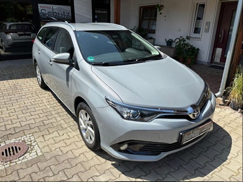 Grau Gebraucht 2018 Toyota Auris Touring Sports Comfort Kombi | 13.900 € (Fairer Preis) - Bild 1/4