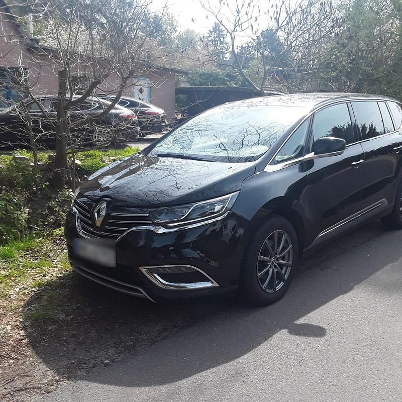 Używany Renault Espace 131 KM (96 kW) 2018 Czarny Minivan