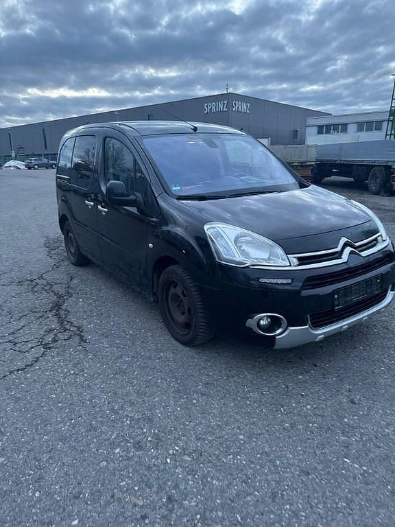 Gebraucht Citroën Berlingo SELECTION 114 PS (83 kW) 2014 Schwarz Van / Kleinbus