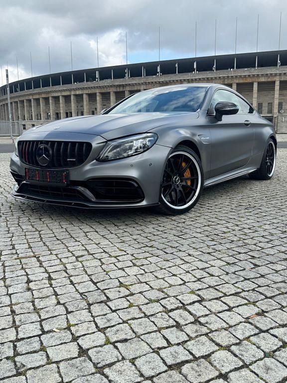 Grau Gebraucht 2019 Mercedes C63S AMG AMG Coupé | 81.000 € - Bild 1/4