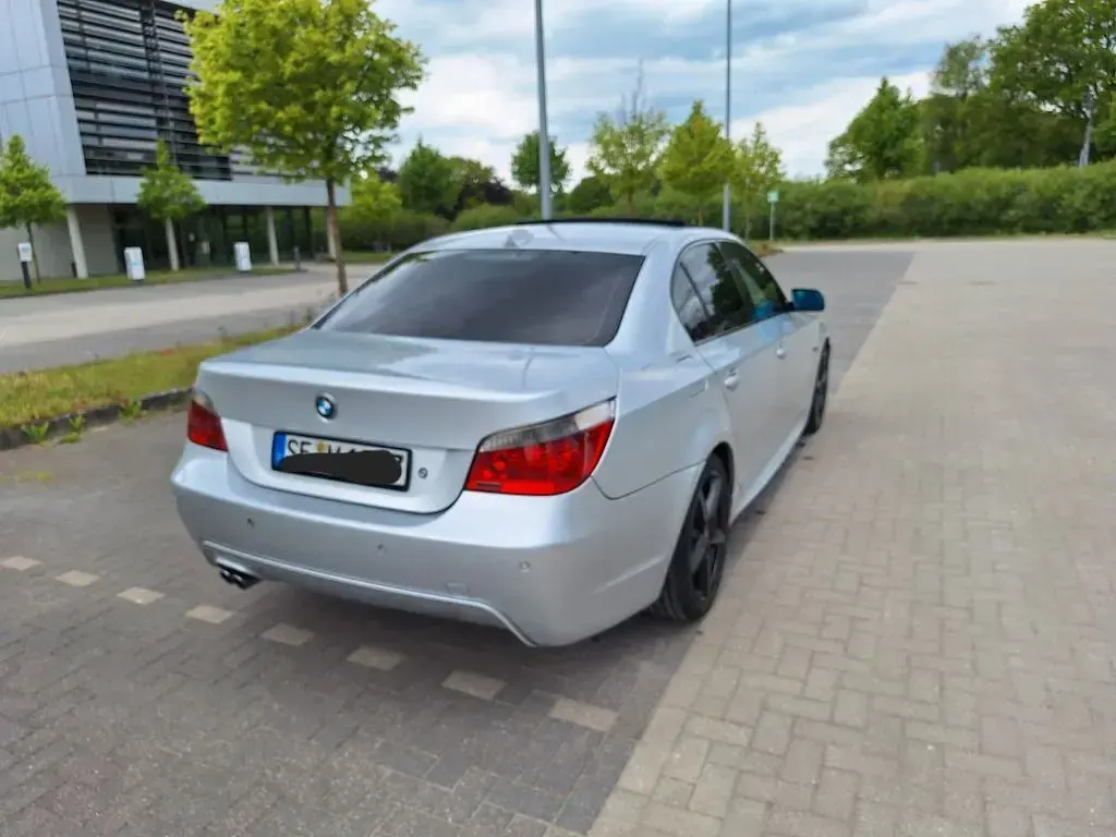 Usado BMW 530 Performance 231 CV (169 kW) 2006 Plateado Berlina