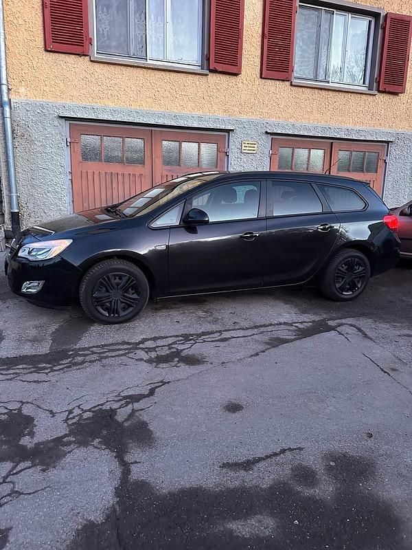 Gebraucht Opel Astra 110 PS (80 kW) 2012 Schwarz Kombi