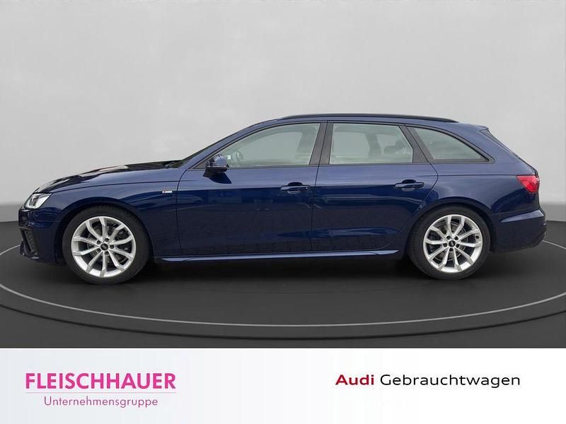 Gebraucht Audi A4 S-Line 150 PS (110 kW) 2022 Navarrablau metallic Kombi