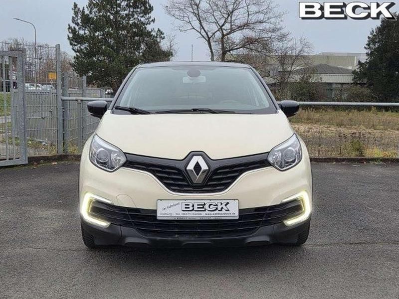 Gebraucht Renault Captur LIMITED 131 PS (96 kW) 2019 Ivorybeige+blackpearl schwarz SUV