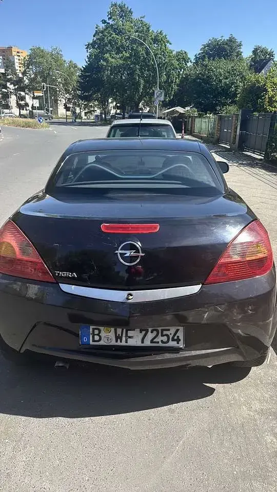 Gebraucht Opel Tigra Sport 90 PS (66 kW) 2007 Cabrio