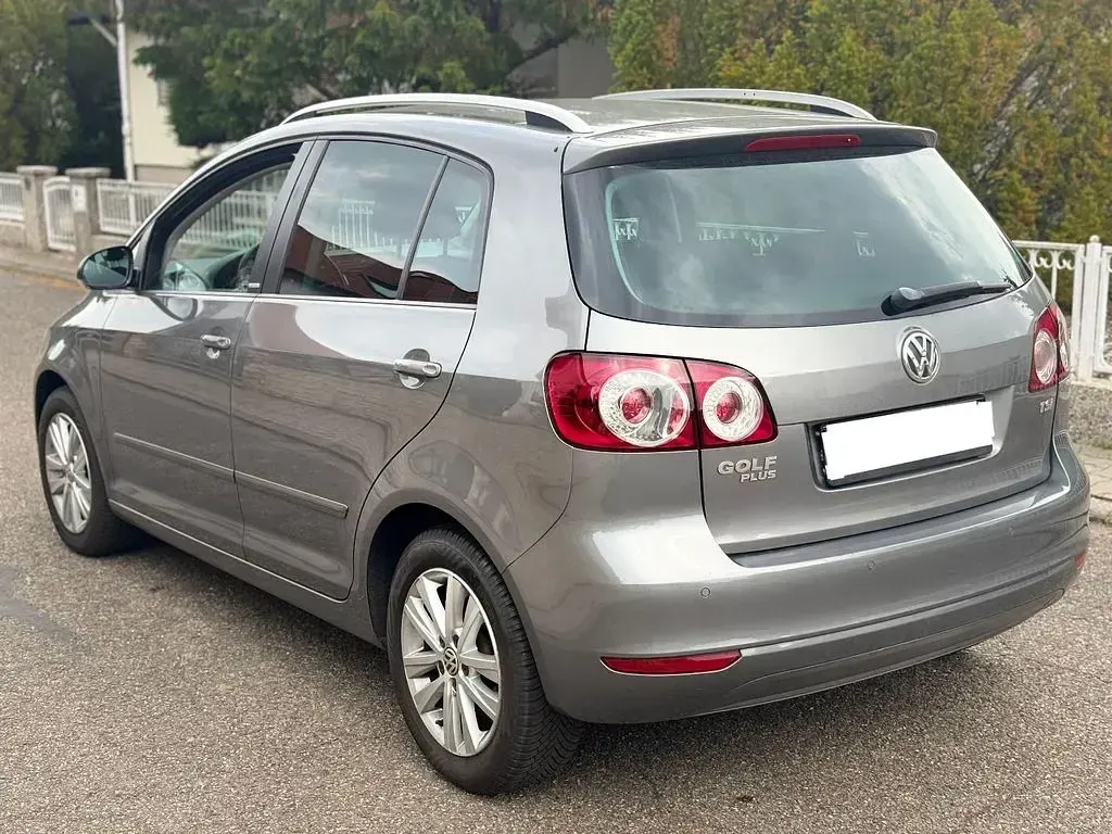 Gebraucht VW Golf Plus Cross 86 PS (63 kW) 2011 Grau Van / Kleinbus