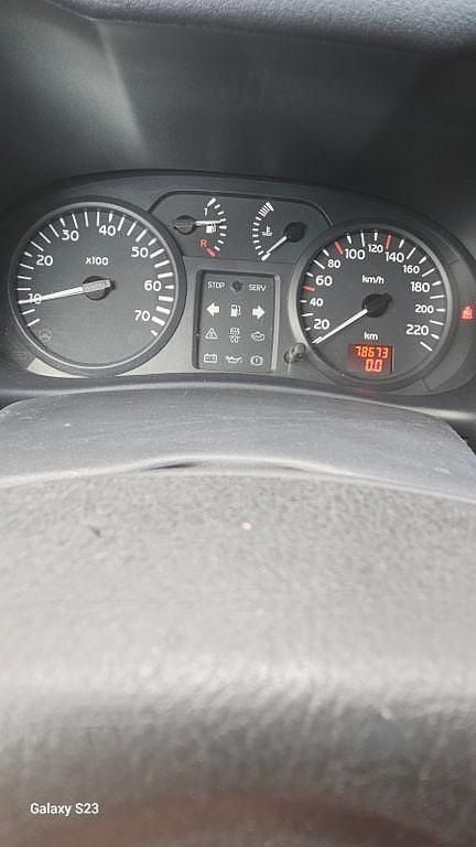 Gebraucht Renault Clio II 98 PS (72 kW) 2003 Silber Limousine