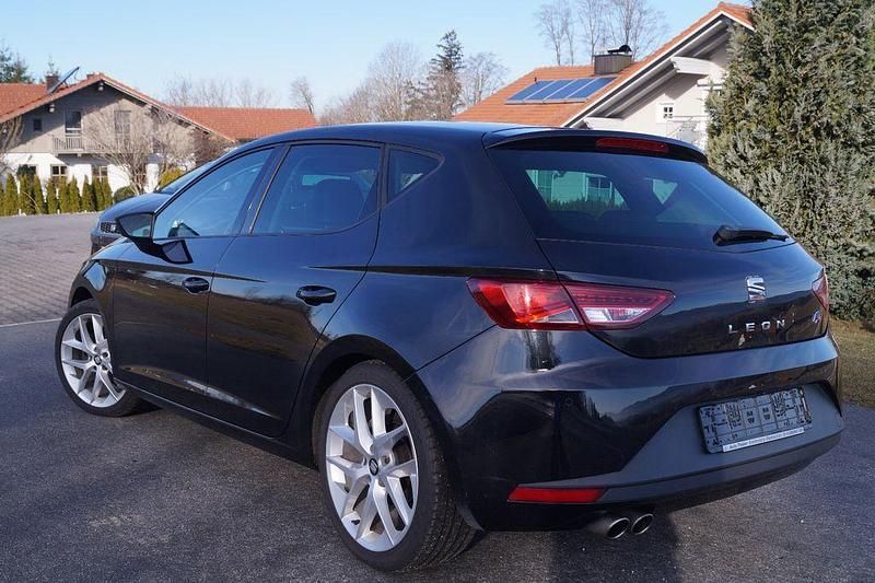 Gebraucht Seat Leon FR 150 PS (110 kW) 2016 Schwarz Limousine