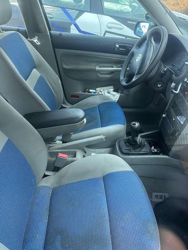 Gebraucht VW Golf IV 105 PS (77 kW) 2001 Limousine