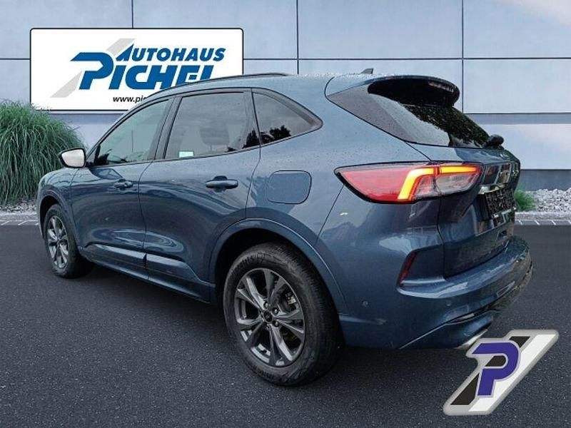 Gebraucht Ford Kuga ST-Line 224 PS (164 kW) 2022 Blau(metallic) SUV