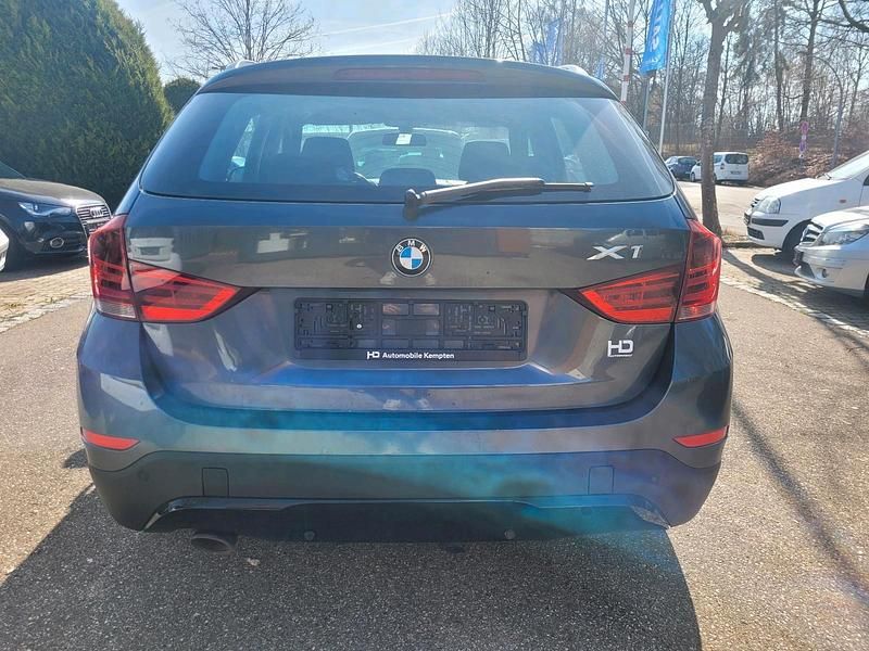 Gebraucht BMW X1 Sport Line 143 PS (105 kW) 2012 Mineralgrau metallic SUV