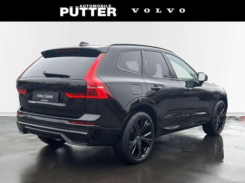 Gebraucht Volvo XC60 Plus 250 PS (183 kW) 2025 Onyx black SUV