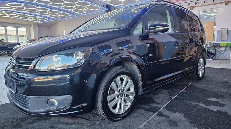 Gebraucht VW Touran Style 105 PS (77 kW) 2012 Schwarz Van / Kleinbus