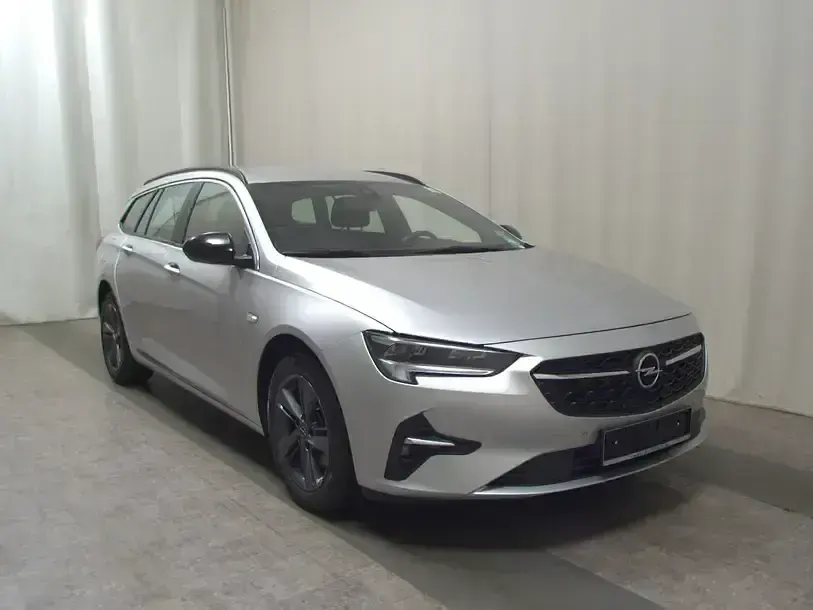 Gebraucht Opel Insignia Business 122 PS (89 kW) 2021 Argonsilber metallic Kombi