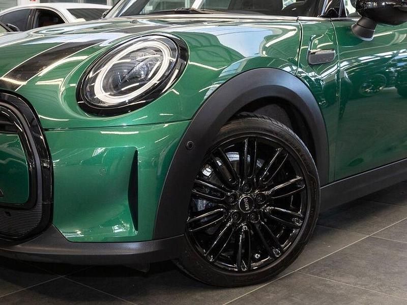 Gebraucht Mini Cooper 136 PS (100 kW) 2023 Grün Kleinwagen