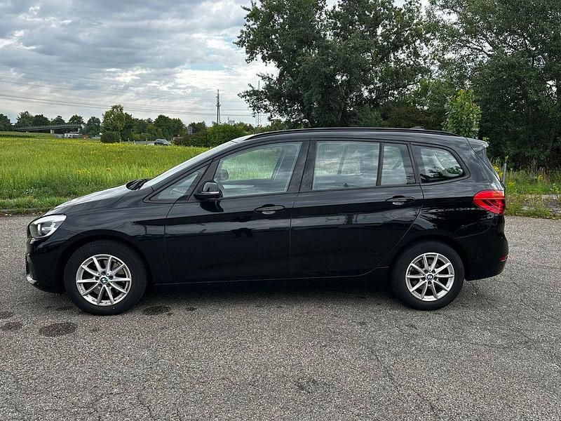 Gebraucht BMW 218 Gran Tourer Advantage 150 PS (110 kW) 2015 Schwarz Van / Kleinbus