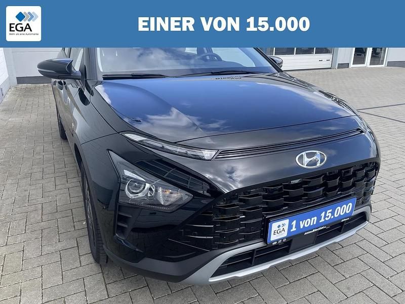 Schwarz Gebraucht 2024 Hyundai Bayon Trend SUV | 25.220 € (Teuer) - Bild 1/4