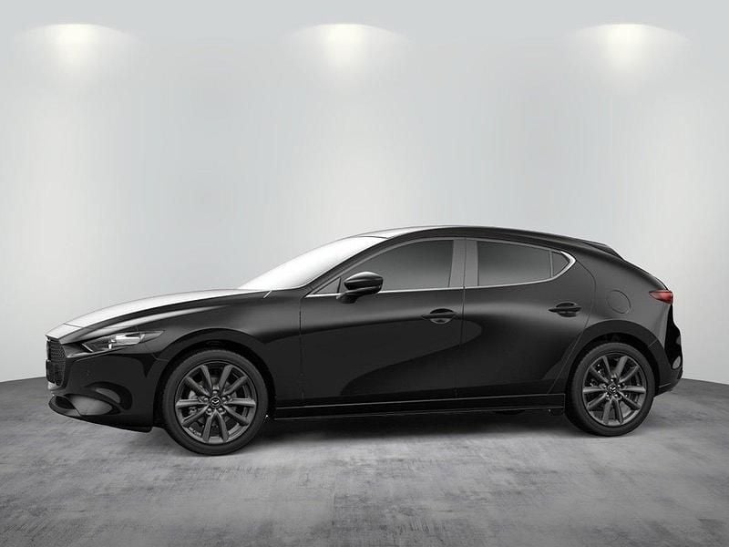 Jet black Neu 2026 Mazda 3 Limousine | 33.290 € - Bild 1/3