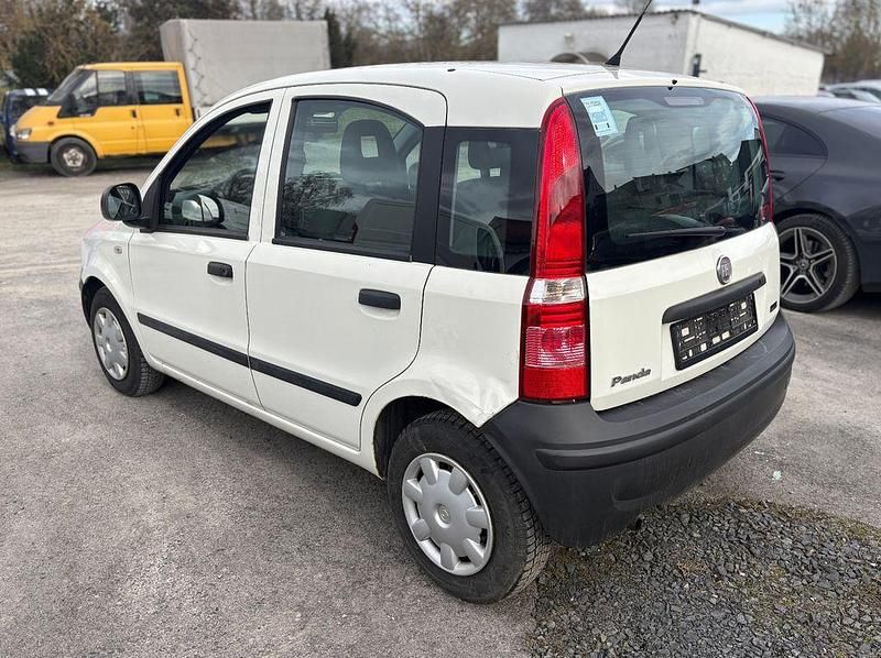 Gebraucht Fiat Panda 54 PS (39 kW) 2010 Weiß Kleinwagen