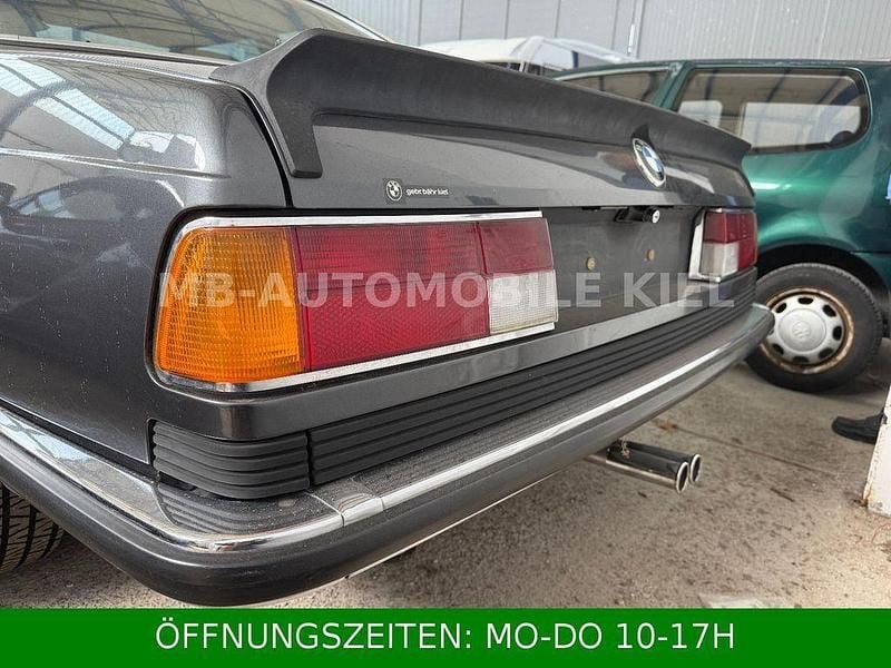 Gebraucht BMW 635 211 PS (155 kW) 1983 Grau Coupé